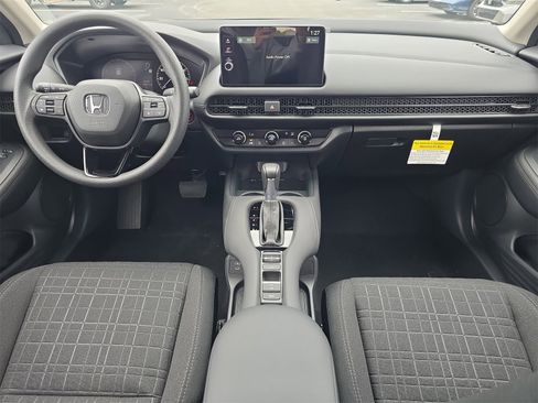 New 2026 Honda HR-V LX image 9