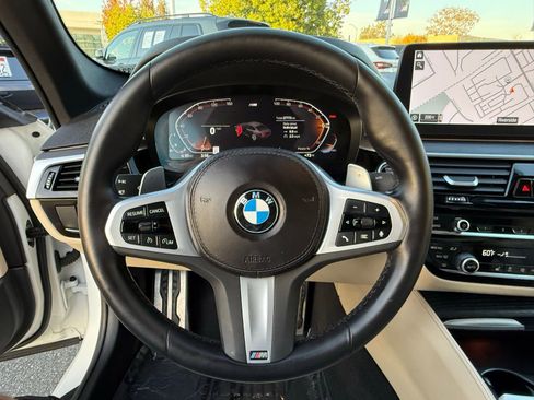 Certified 2023 BMW 540i xDrive w/ M Sport Package image 25