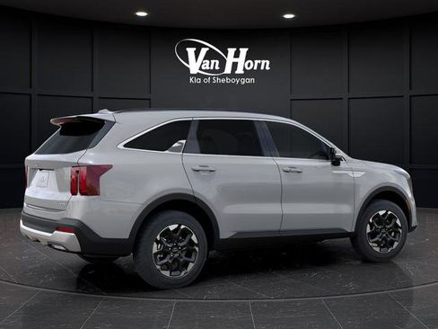 New 2026 Kia Sorento S image 36