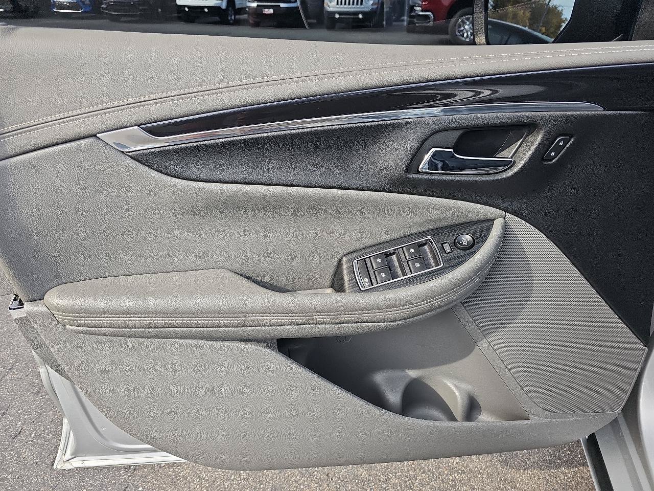 Used 2018 Chevrolet Impala LS FWD image 11