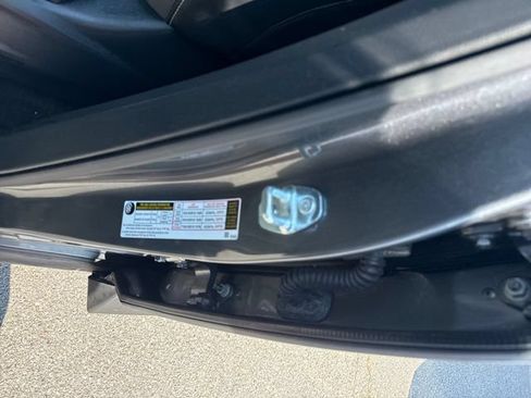 Used 2024 Nissan Pathfinder SL AWD/4WD image 22