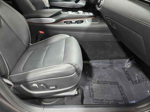 Used 2023 Genesis GV70 2.5T w/ Advanced Package image 56