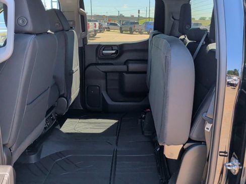 New 2026 Chevrolet Silverado 1500 Custom w/ LPO, Dark Essentials Package RWD image 31