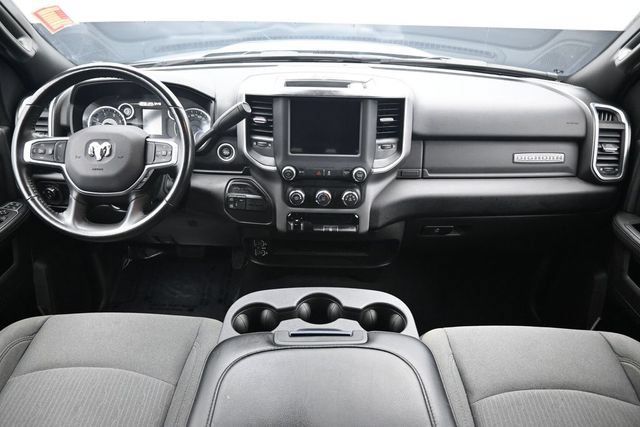 Used 2024 RAM 2500 Big Horn AWD/4WD image 21