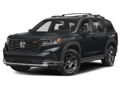 New 2025 Honda Pilot TrailSport