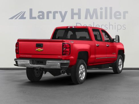 Used 2016 Chevrolet Silverado 2500 LTZ w/ Duramax Plus Package image 2