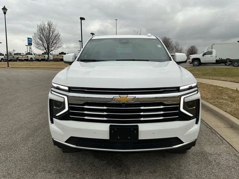 Used 2025 Chevrolet Tahoe LT image 11