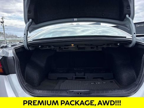 Used 2024 Nissan Altima 2.5 SR w/ SR Premium Package image 12