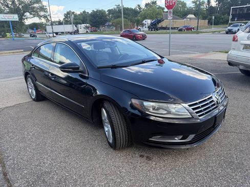 Used 2013 Volkswagen CC Sport FWD image 6