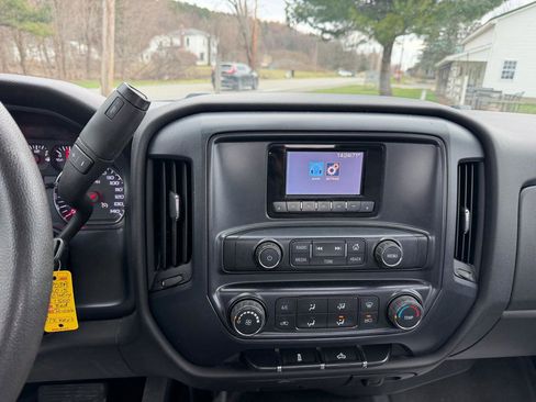 Used 2015 Chevrolet Silverado 1500 W/T w/ Snow Plow Prep Package image 10