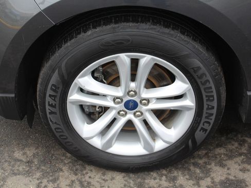 Used 2020 Ford Edge SEL w/ Convenience Package AWD/4WD image 26