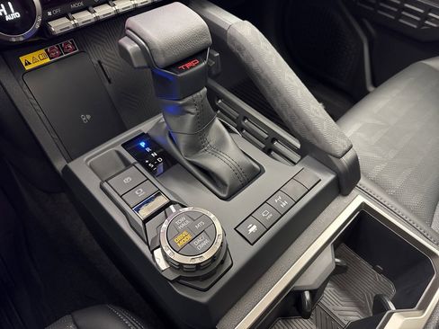 New 2026 Toyota Tacoma TRD Off-Road image 32