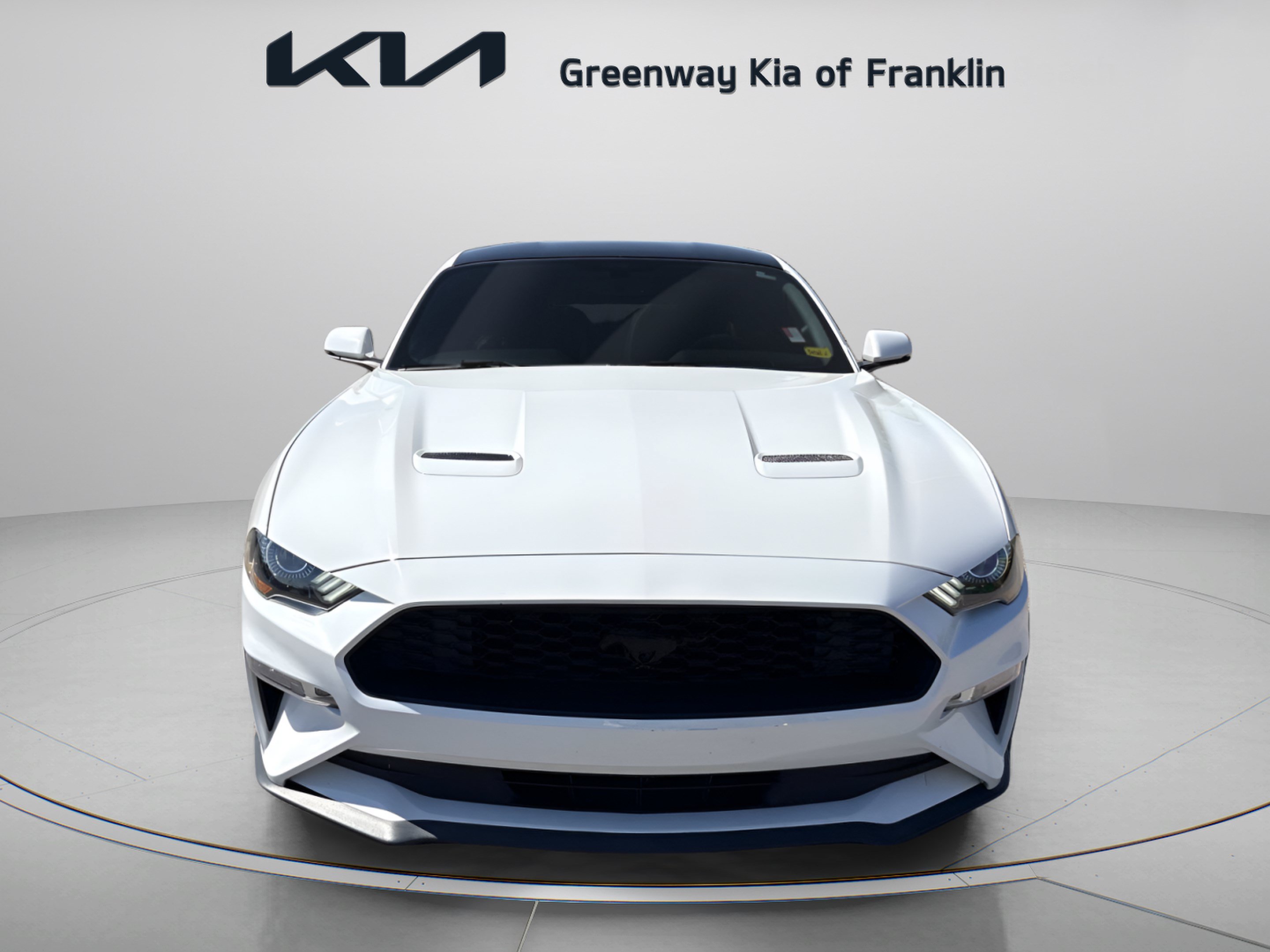 Used 2020 Ford Mustang Premium w/ Black Accent Package RWD image 3