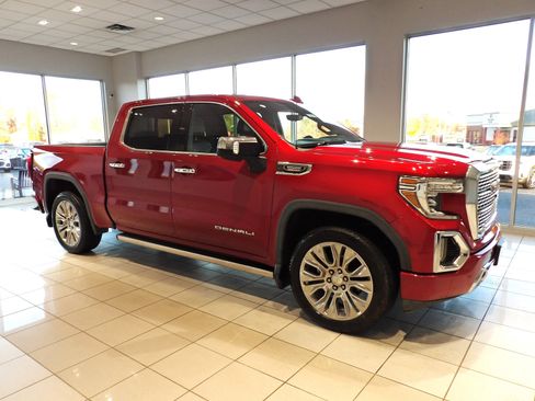 Used 2021 GMC Sierra 1500 Denali w/ Denali Ultimate Package image 3