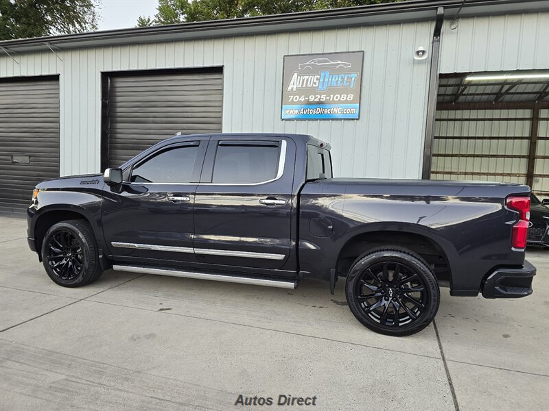 Used 2022 Chevrolet Silverado 1500 High Country w/ High Country Premium Package AWD/4WD image 6