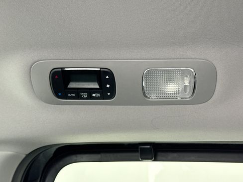 Certified 2024 Honda Odyssey Elite image 27