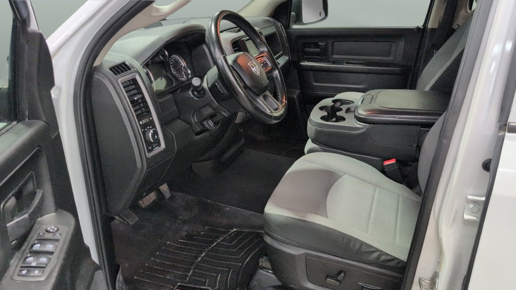 Used 2021 RAM 1500 Express w/ Wheel & Sound Group AWD/4WD image 8