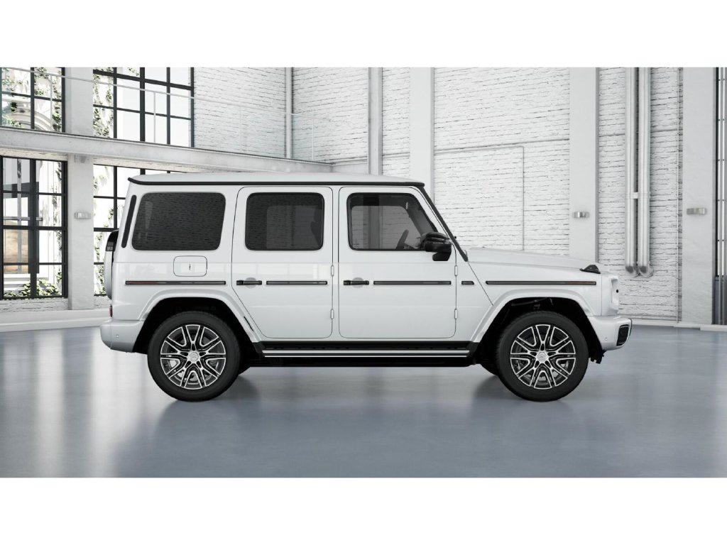 New 2027 Mercedes-Benz G 580 e image 2