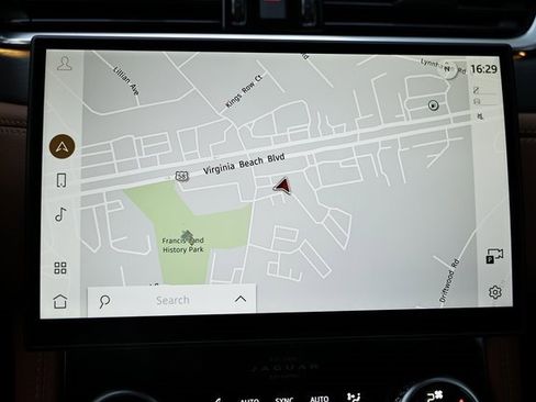 New 2026 Jaguar F-PACE R-Dynamic S image 46