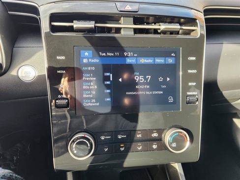 Certified 2023 Hyundai Tucson SEL image 32