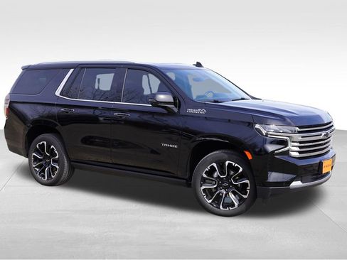 Certified 2023 Chevrolet Tahoe High Country AWD/4WD image 2