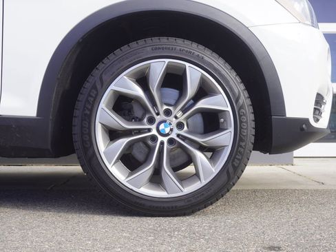 Used 2017 BMW X3 xDrive28i image 33