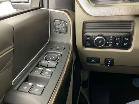 New 2026 Ford F350 Platinum w/ Platinum Plus Package AWD/4WD image 22