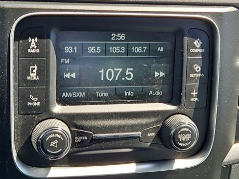 Used 2017 RAM 1500 Express RWD image 13
