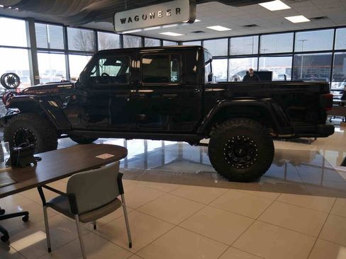 New 2026 Jeep Gladiator Mojave AWD/4WD image 20