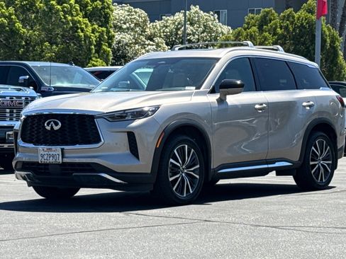 Used 2022 INFINITI QX60 Sensory w/ Cargo Package AWD/4WD image 9