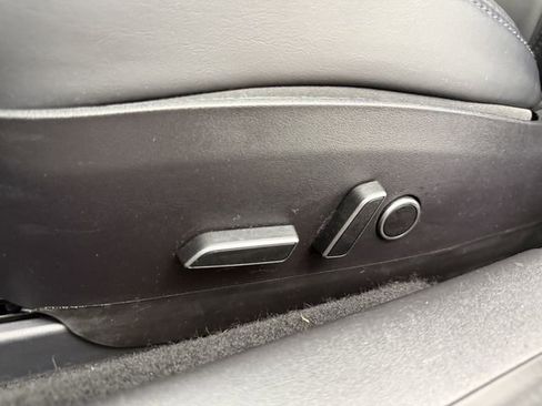 Used 2021 Tesla Model 3 Standard Range Plus image 28