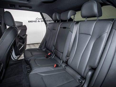 Used 2026 Audi Q8 Premium Plus image 16