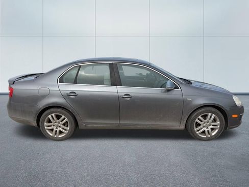 Used 2007 Volkswagen Jetta Wolfsburg Edition image 5