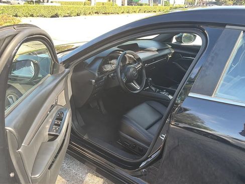 Used 2021 MAZDA MAZDA3 s FWD image 12