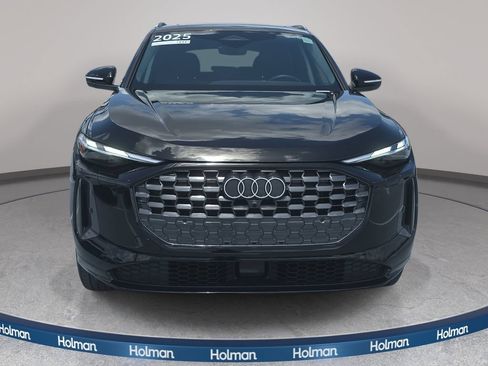 Certified 2025 Audi Q5 Premium w/ Convenience Package AWD/4WD image 2