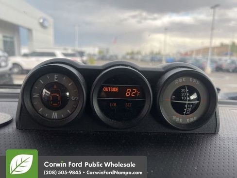 Used 2007 Toyota FJ Cruiser 4WD image 13
