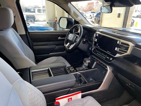 Used 2022 Toyota Tundra SR5 w/ SR5 Convenience Package image 48