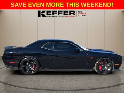 Used 2019 Dodge Challenger SRT Hellcat image 6