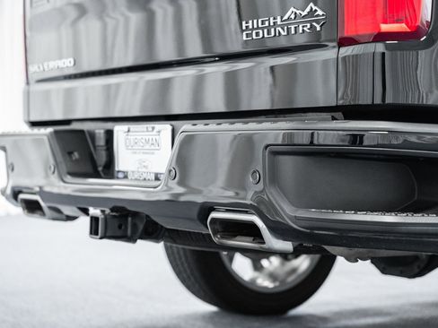 Used 2023 Chevrolet Silverado 1500 High Country w/ High Country Premium Package image 22