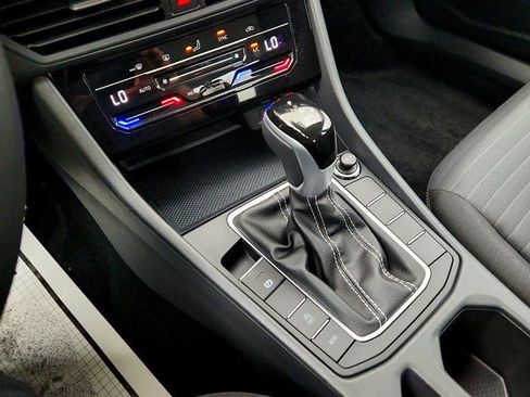 Used 2025 Volkswagen Jetta S image 16