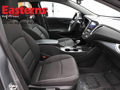 Used 2024 Chevrolet Malibu LT FWD image 24