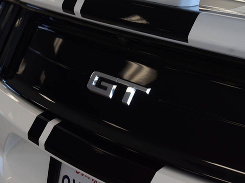 Used 2022 Ford Mustang GT Premium w/ GT Performance Package RWD image 40