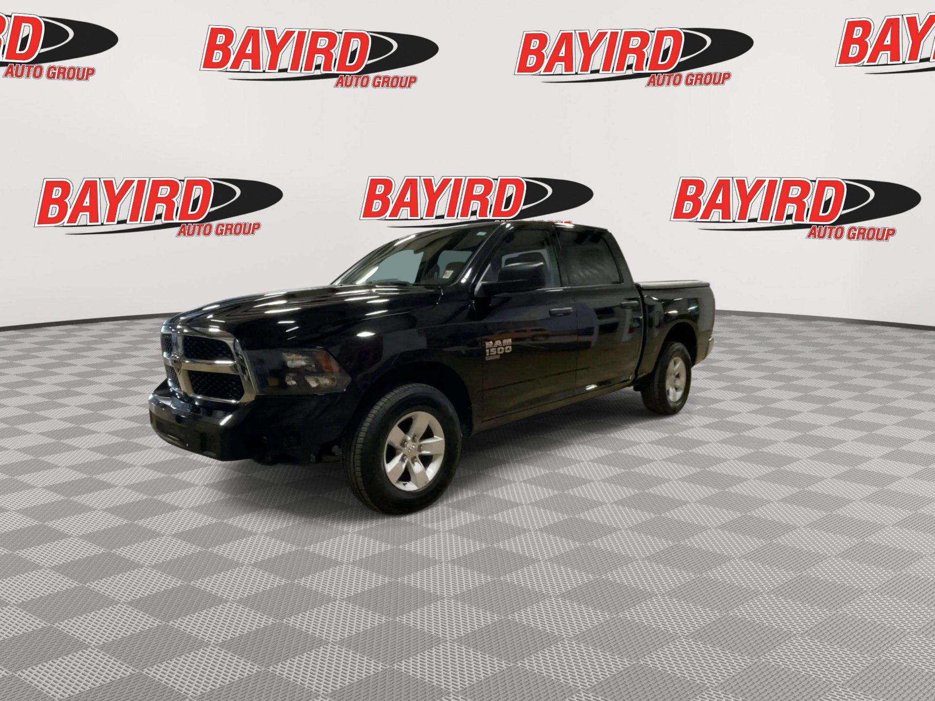 Used 2022 RAM 1500 Classic SLT AWD/4WD image 4