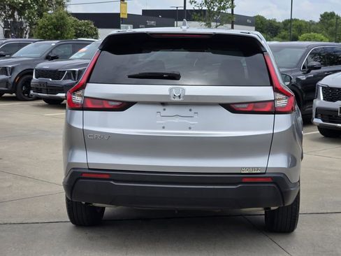 Used 2024 Honda CR-V EX image 13