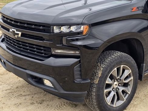 Used 2019 Chevrolet Silverado 1500 RST w/ All-Star Edition image 3
