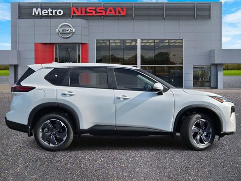 New 2026 Nissan Rogue SV image 2