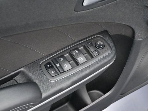 Used 2023 Dodge Charger SXT w/ Cold Weather Package image 10