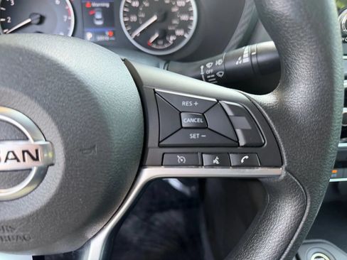 Used 2023 Nissan Sentra S FWD image 21