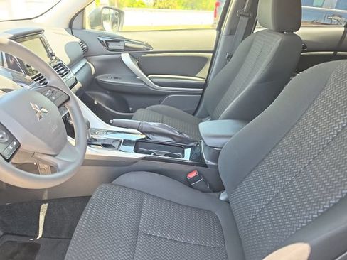 Used 2024 Mitsubishi Eclipse Cross ES AWD/4WD image 14