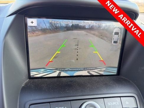 Used 2018 Ford Escape SEL image 17